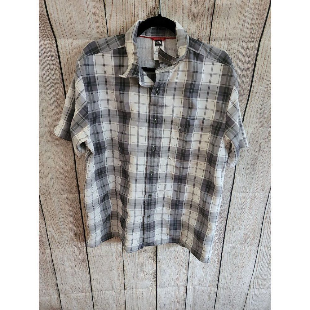 The North Face Men's Large Gray Button Down Shirt